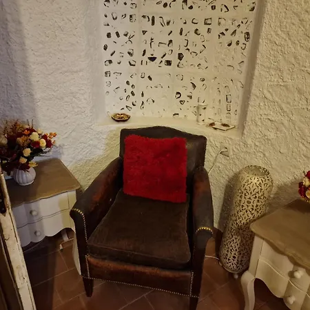 アパート De A 700 Metres De La Plage, Totalement Independant Et Accessible Par Un Escalier Exterieur *